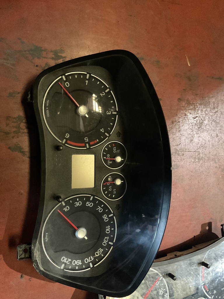 Cuadro instrumentos ford fiesta 2006