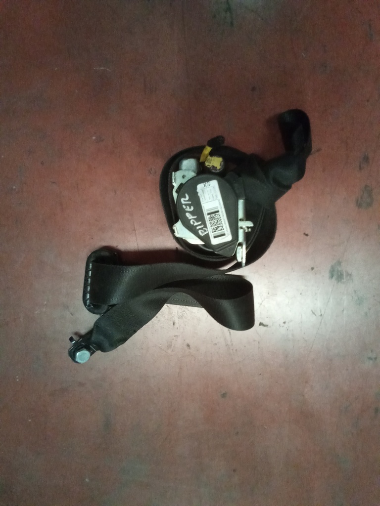 Cinturon delantero izquierdo peugeot bipper '09
