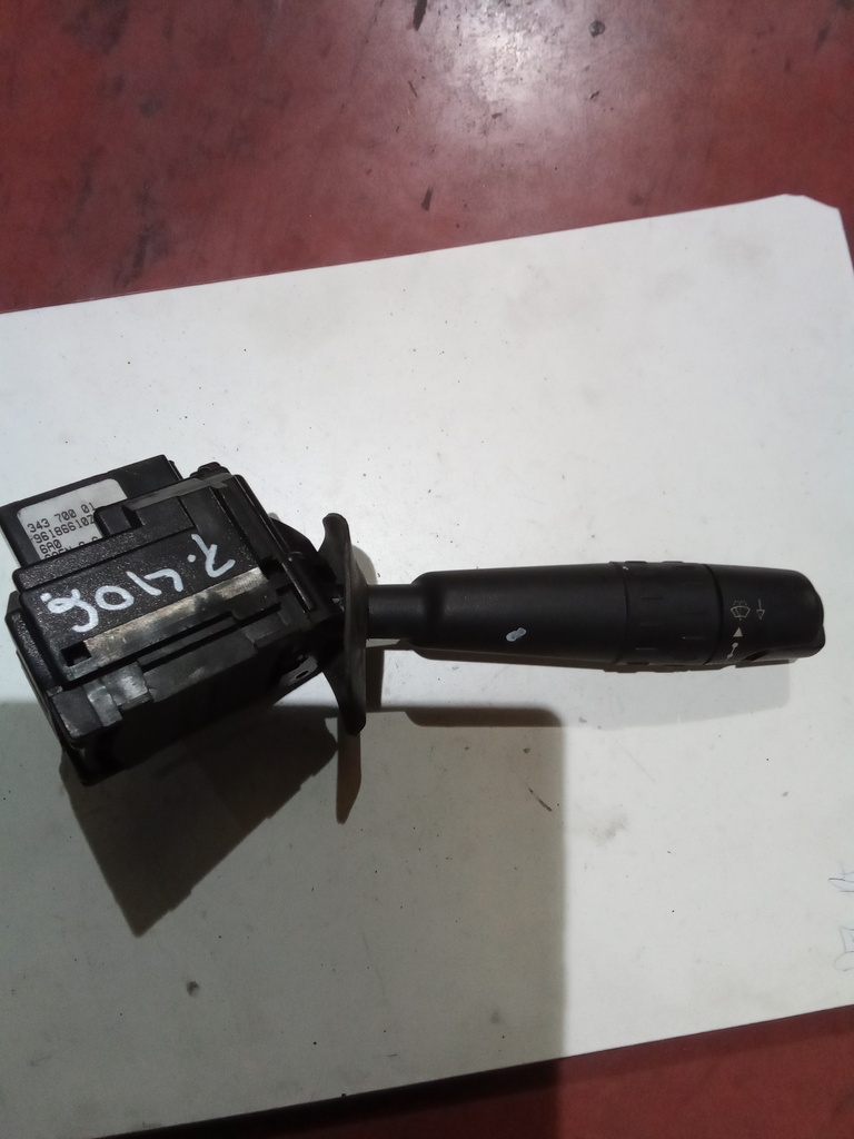 Mando de limpiaparabrisas peugeot 406 '97