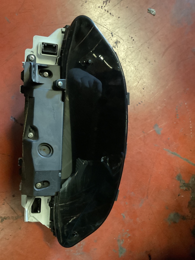 Cuadro instrumentos toyota yaris 07