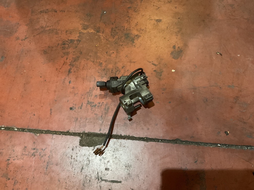 Conmutador de arranque seat córdoba ‘95