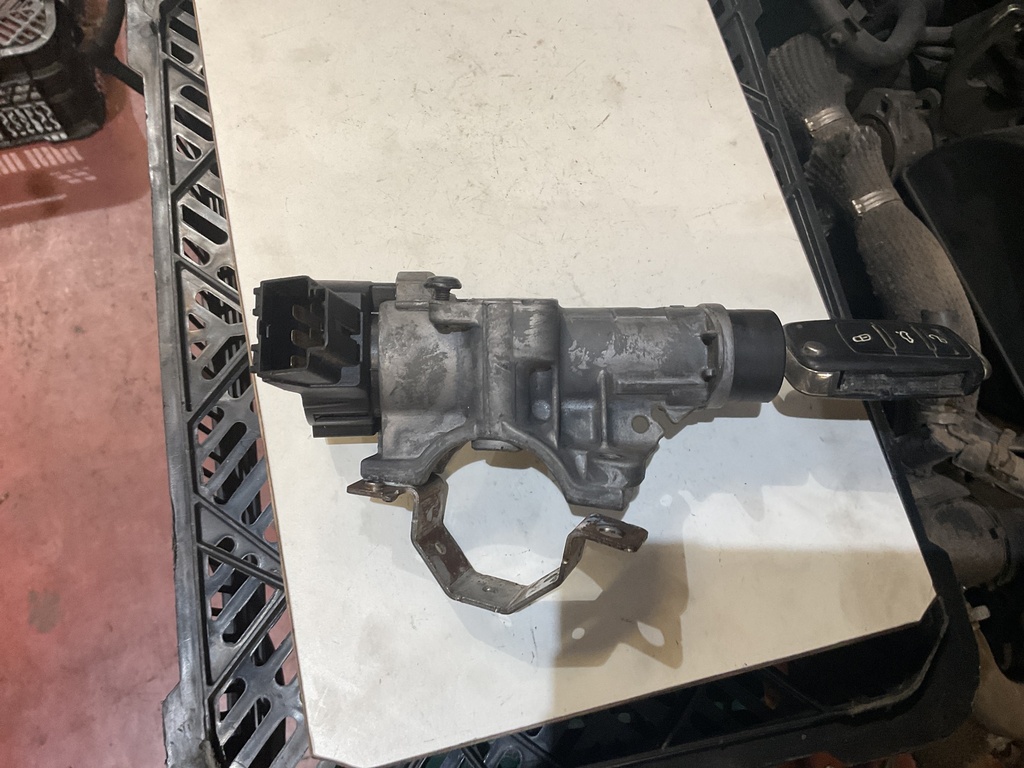 Conmutador de arranque seat ibiza '10
