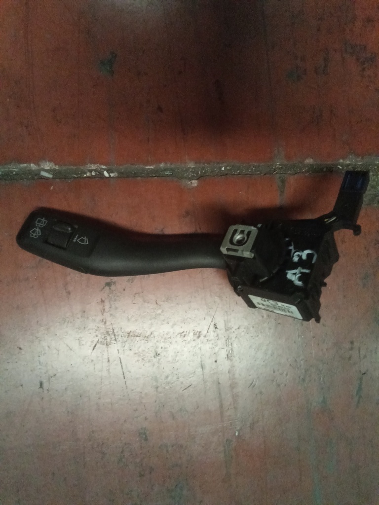 Mando de limpiapàrabrisas audi a6 '07