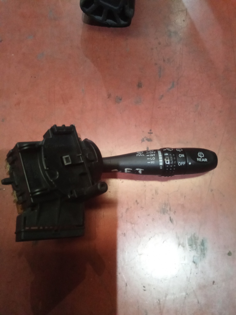 Mando de limpiaparabrisas hyundai getz '03