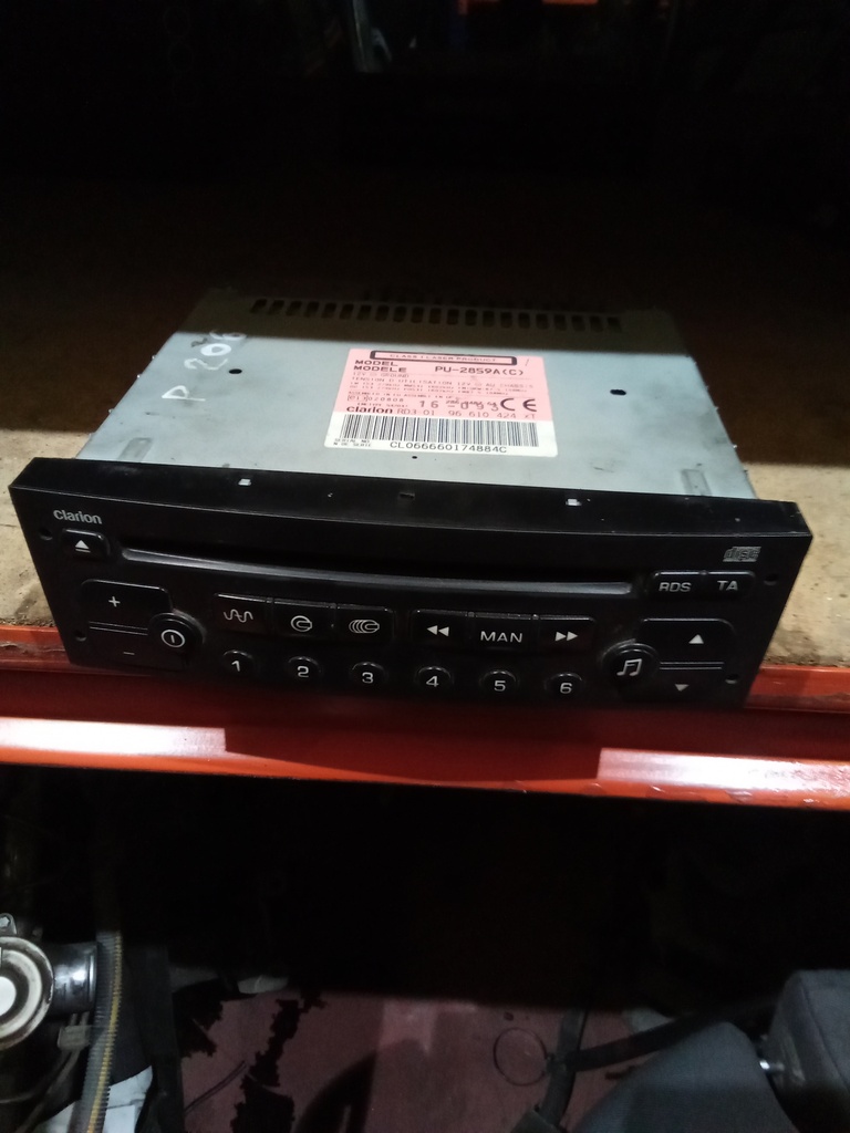 Radio peugeot 206 '03