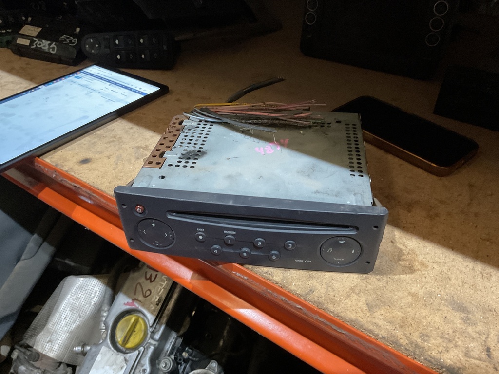 Radio renault clío ii ‘04