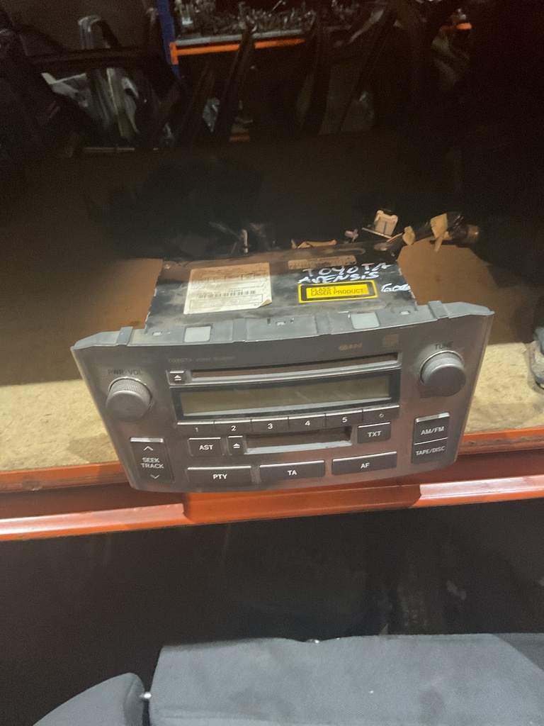 Radio toyota avensis ‘05
