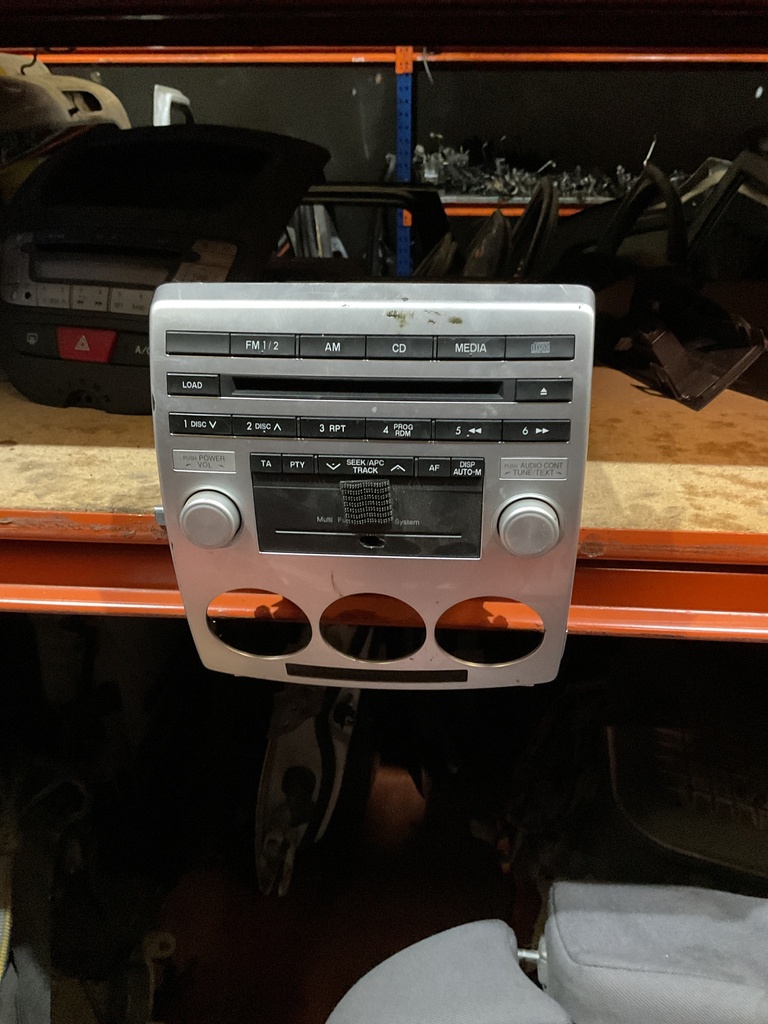 Radio mazda 5 ‘05