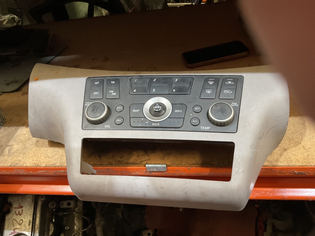 Radio nissan almería tino ‘03