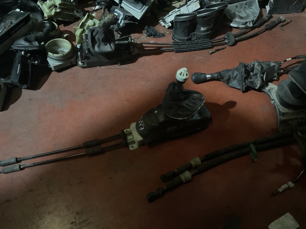 Palanca cambios 5 vel. alfa romeo 147 ‘04