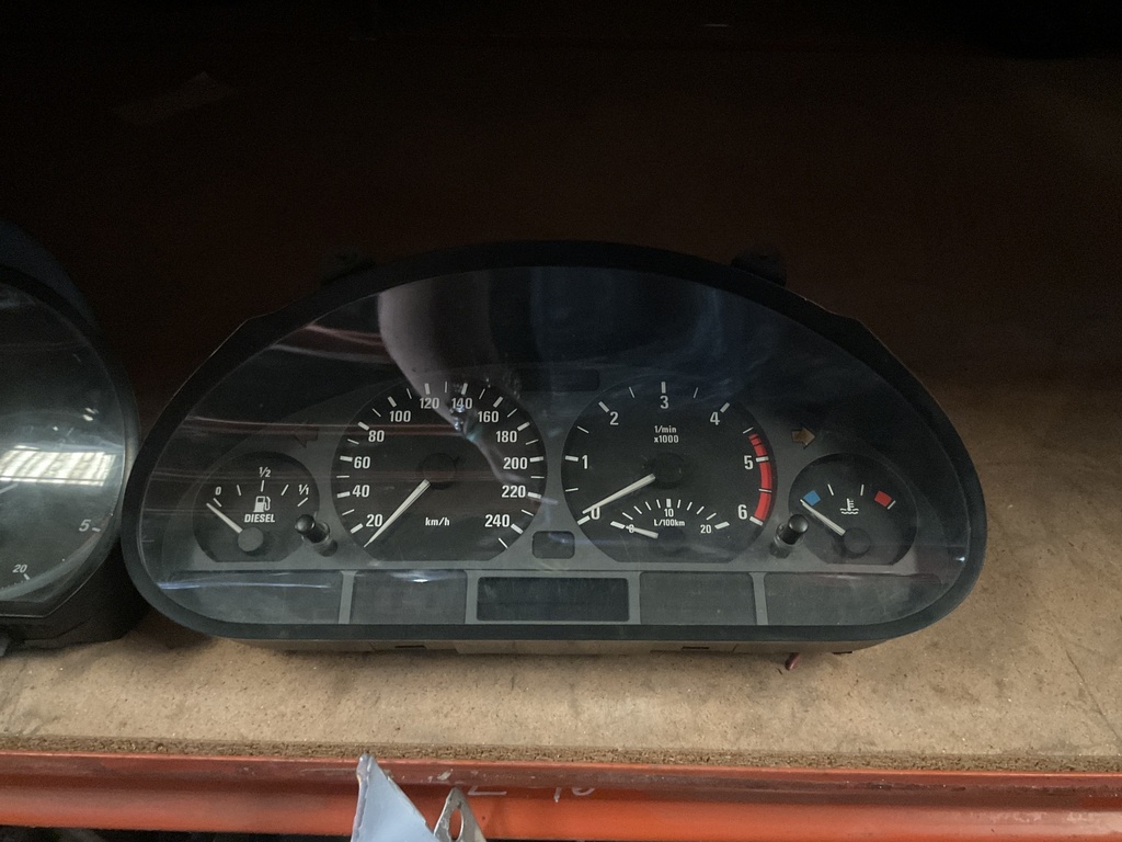 Cuadro instrumentos BMW Serie 3 E46 ‘03