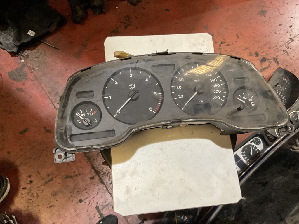 Cuadro instrumentos opel astra g ‘00