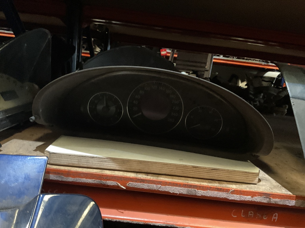 Cuadro instrumentos mercedes clk ‘05