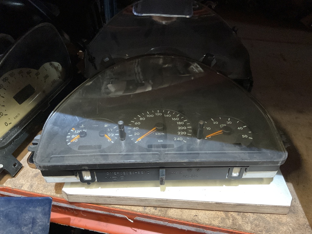 Cuadro instrumentos mercedes ml ‘04