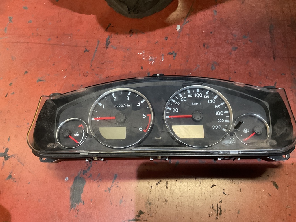 Cuadro instrumentos nissan pathfinder ‘05