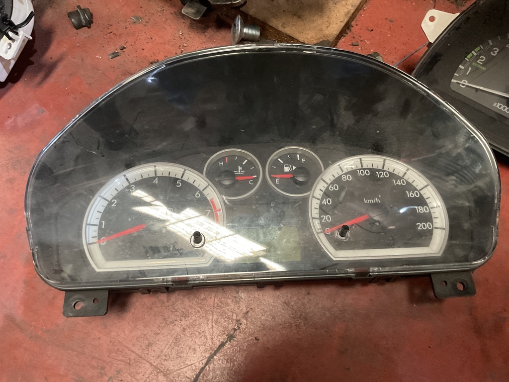 Cuadro instrumentos chevrolet aveo ‘06