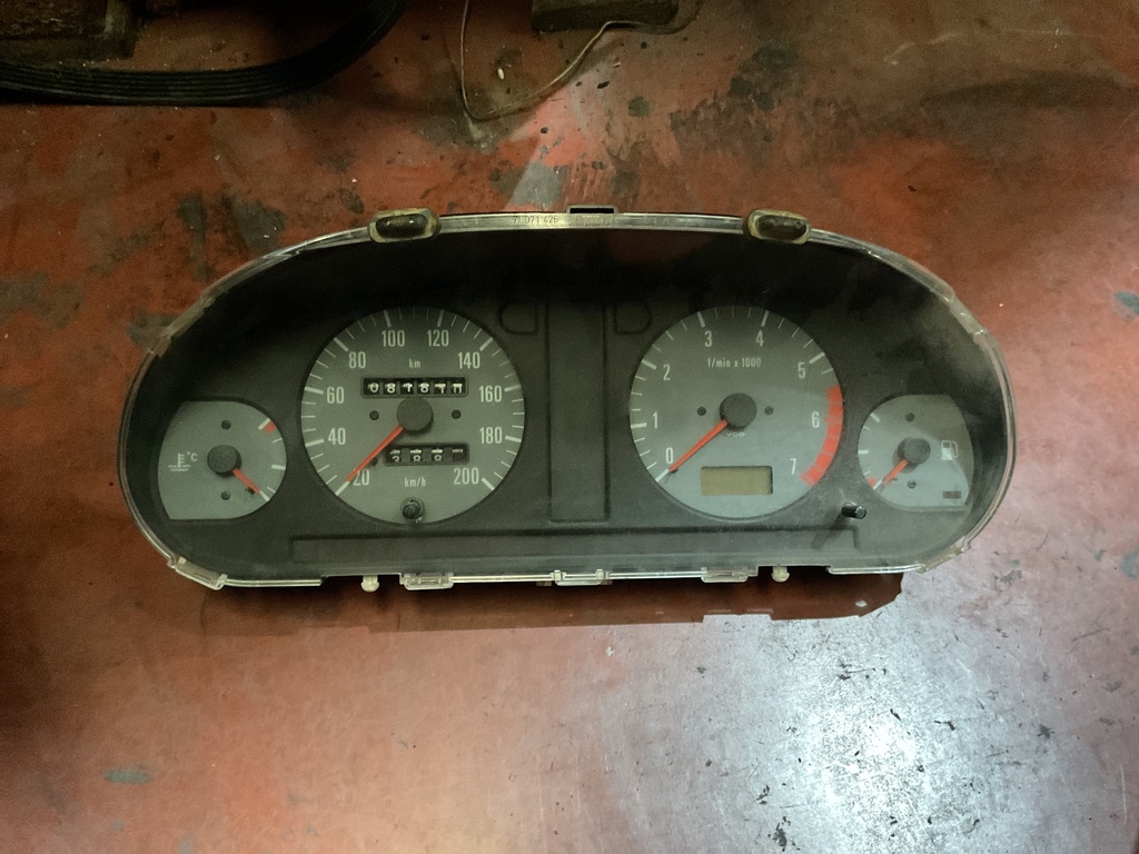 Cuadro instrumentos skoda felicia ‘99