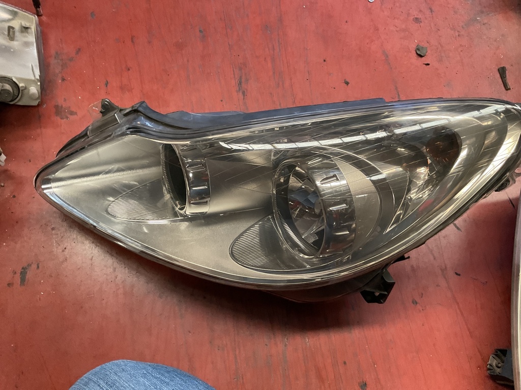 Faro izquierdo opel Corsa '08