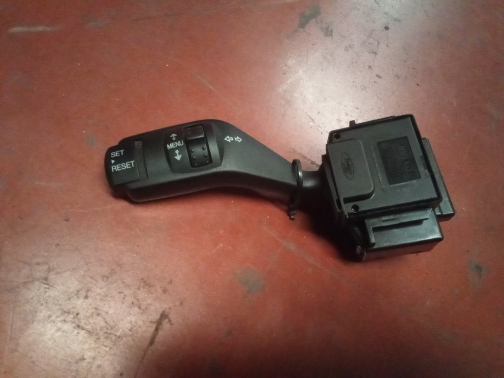 Mando de intermitentes ford focus II '06