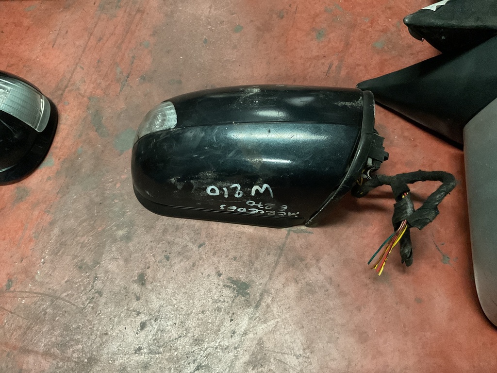 Retrovisor derecho mercedes clase e w210 ‘00