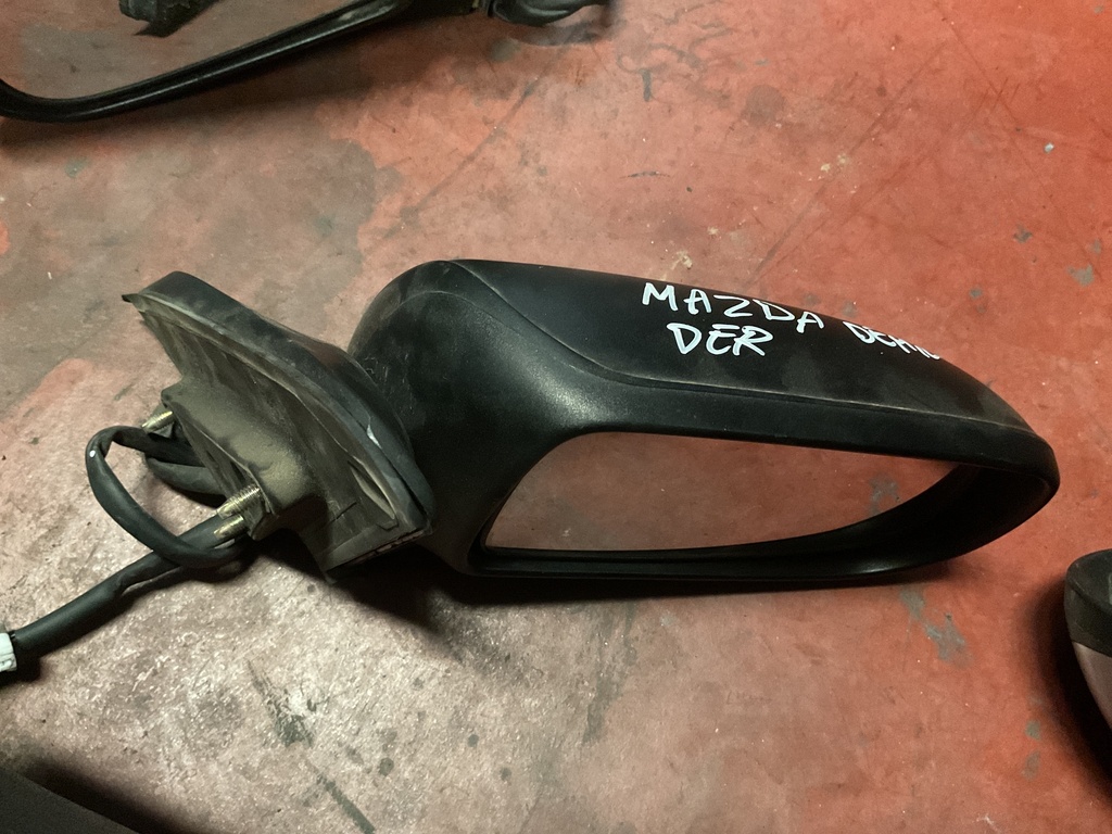 Retrovisor derecho mazda demio ‘98