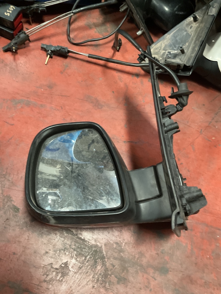 Retrovisor izquierdo toyota proace verso ‘19