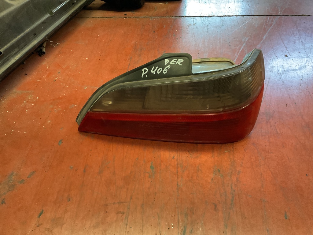 Piloto derecho peugeot 406 99