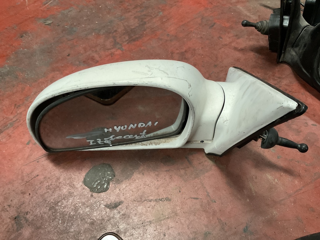 Retrovisor izquierdo manual hyundai accent ‘05