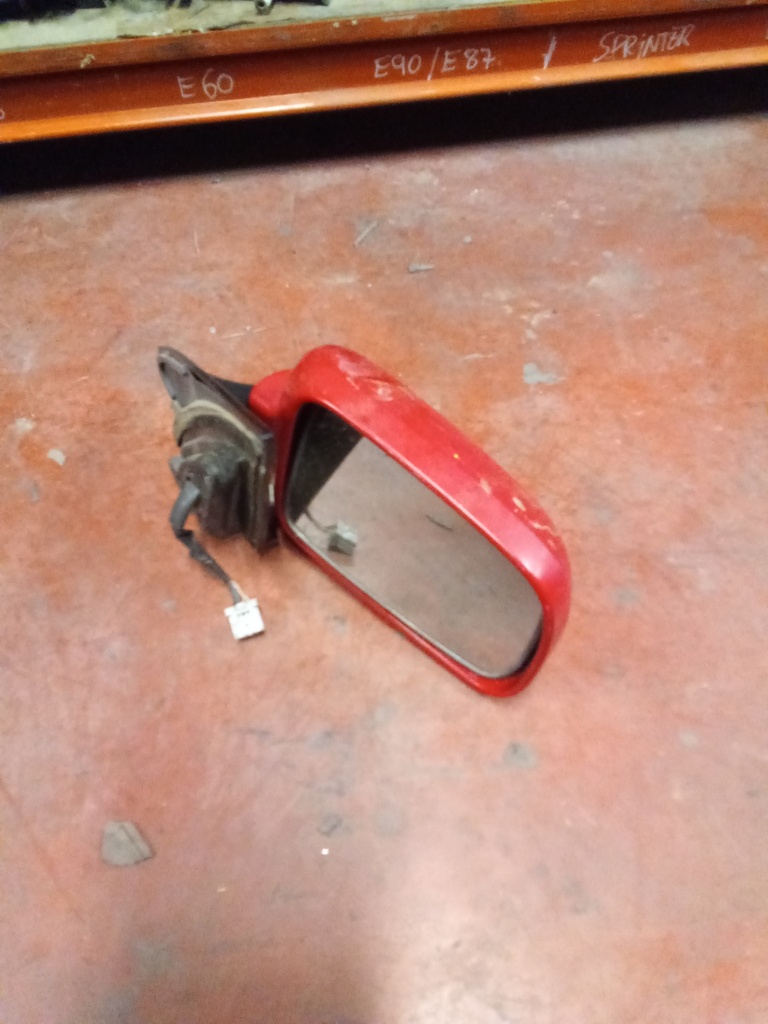 Retrovisor derecho honda hr-v '00