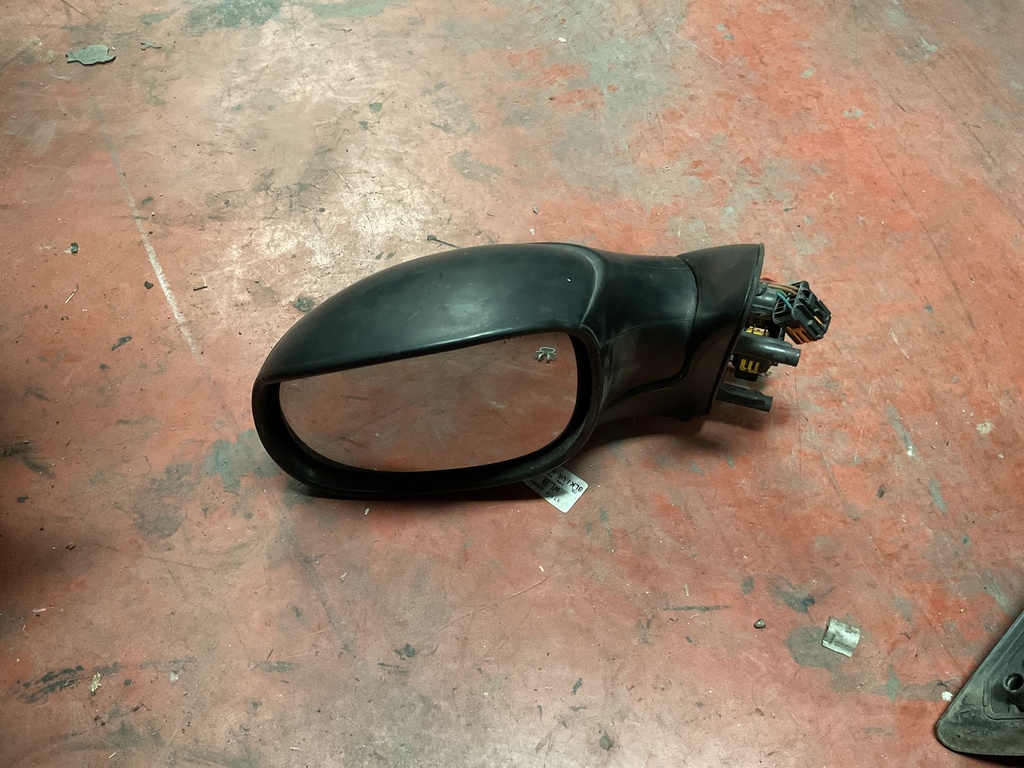 Retrovisor izquierdo ctroen xsara picasso ‘03