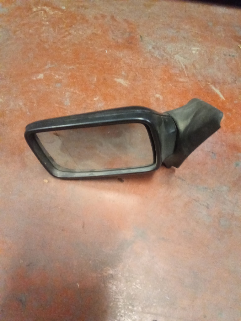 Retrovisor izquierdo manual seat ibiza '96