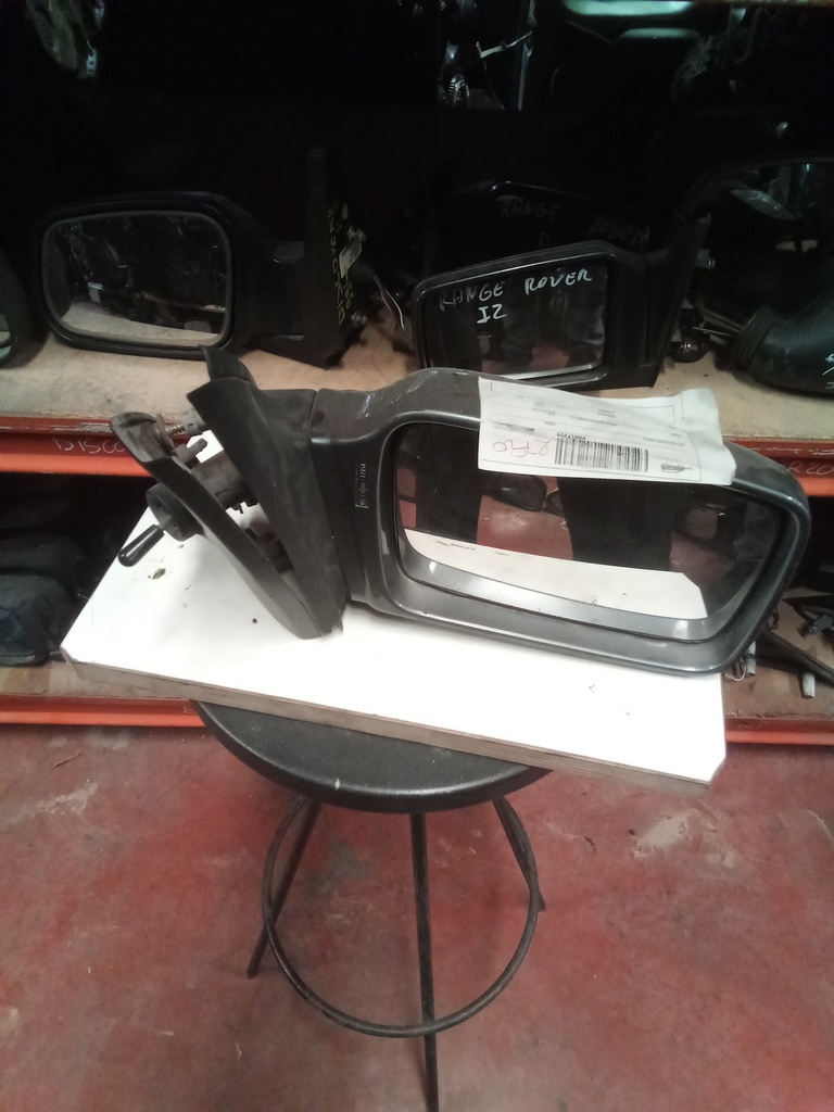 Retrovisor derecho manual ford sierra '89