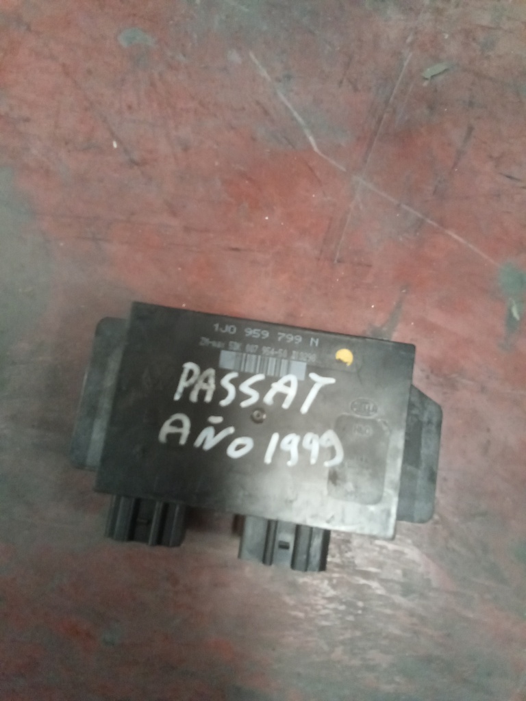 Módulo electrónico Volkswagen Passat '00