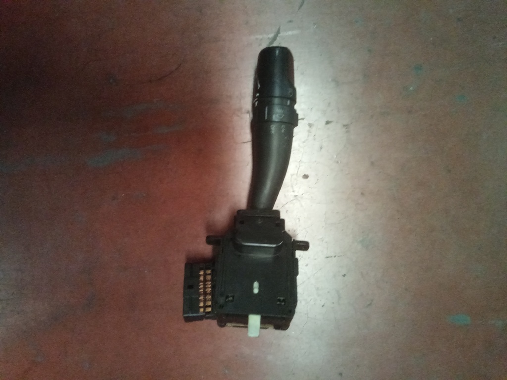 Mando de luces kia sorento '03