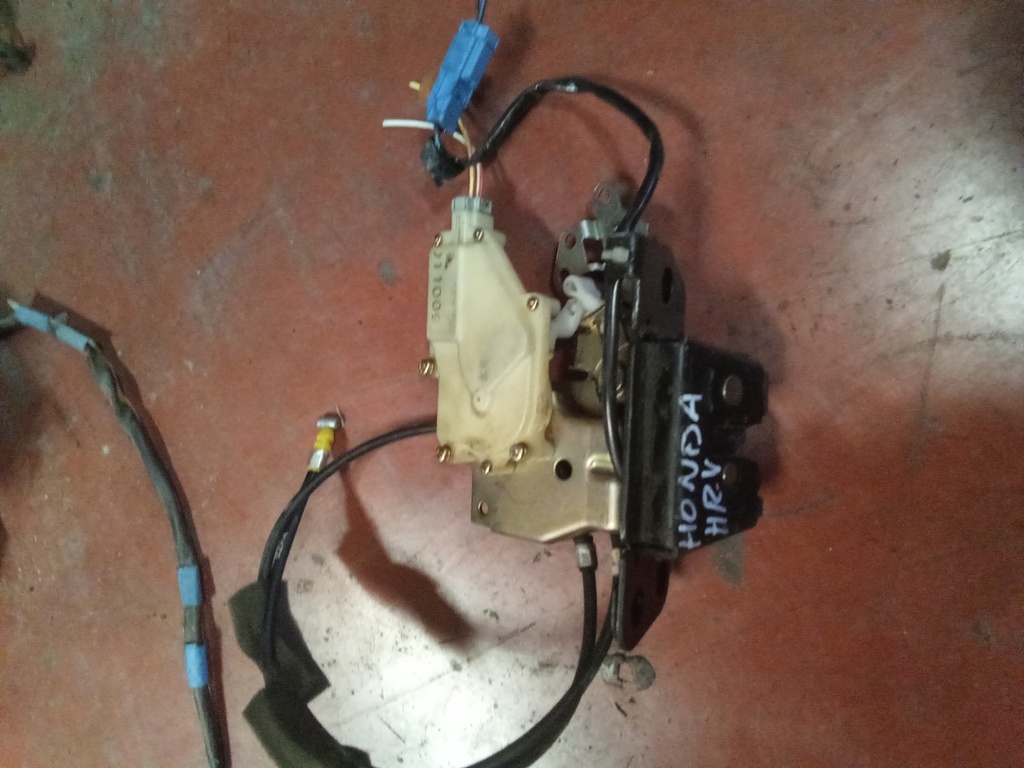 Cerradura maletero honda hr-v
