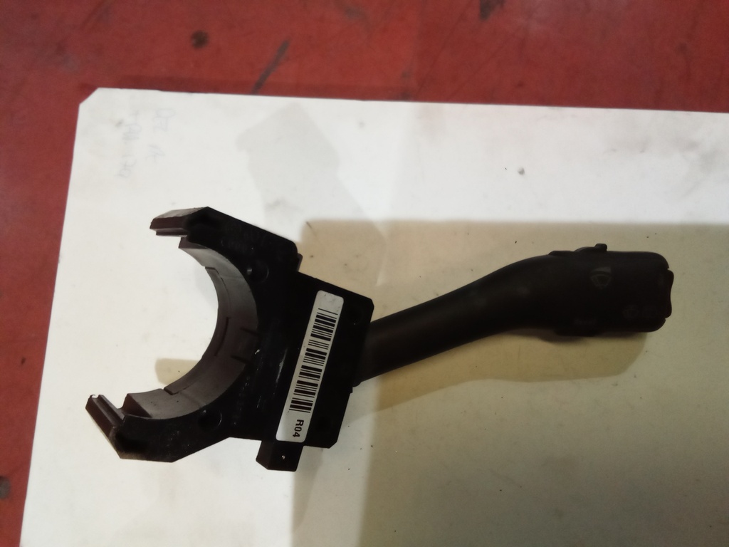 Mando de limpiaparabrisas volkswagen golf iv '01