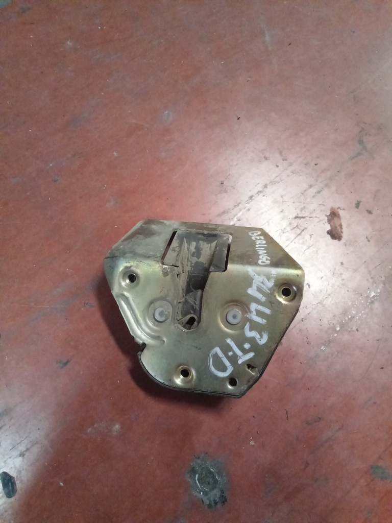 Cerradura maletero citroen berlingo '02