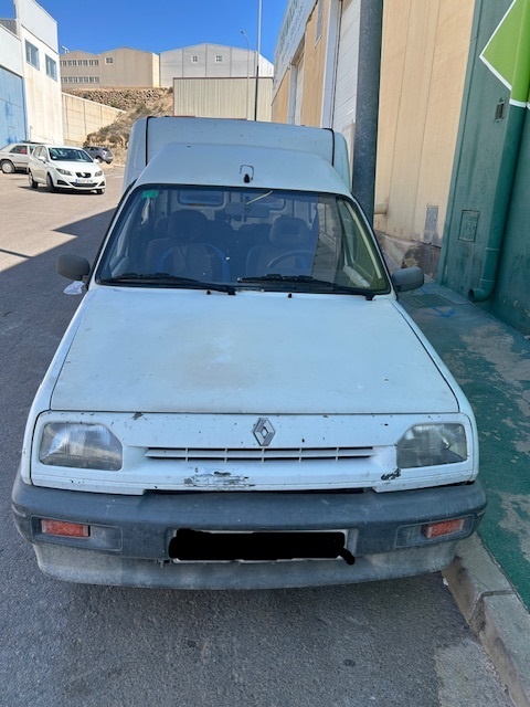 0111 RENAULT EXPRESS 1.4 GASOLINA 1992 AL1794T