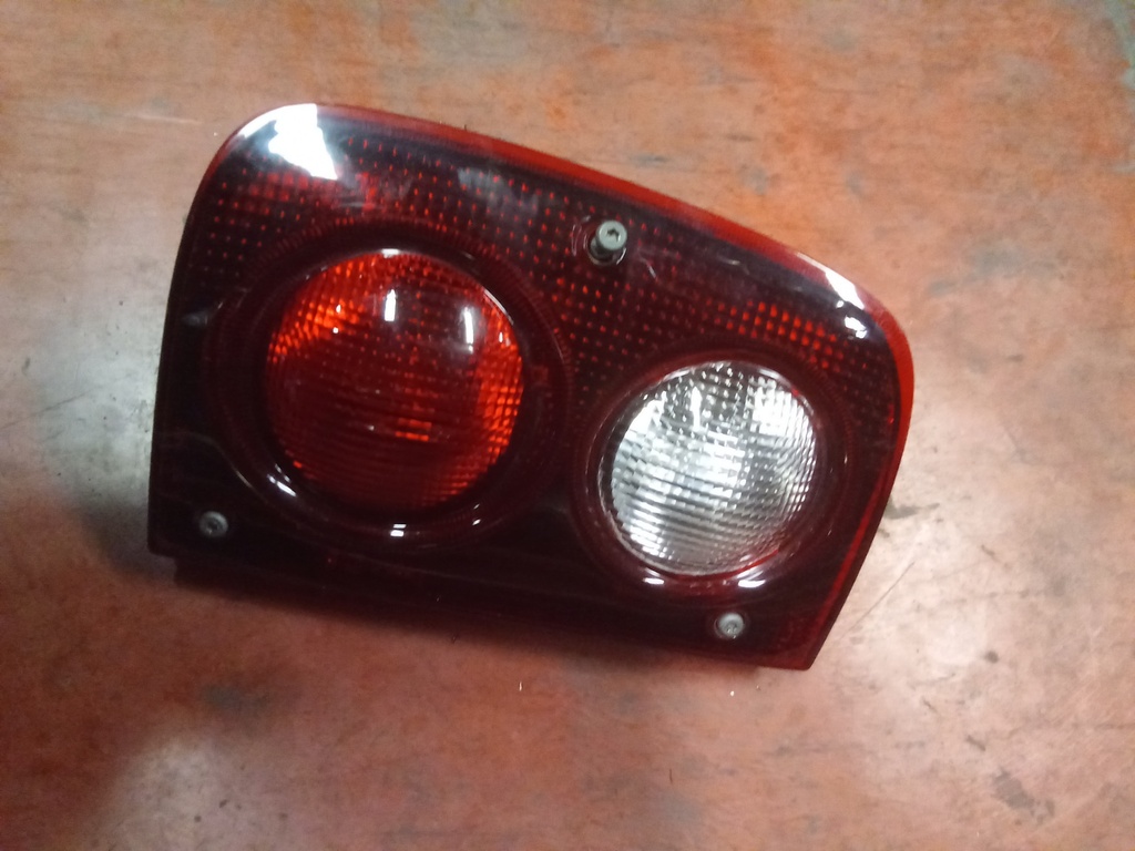 Piloto izquierdo land Rover freelander '02