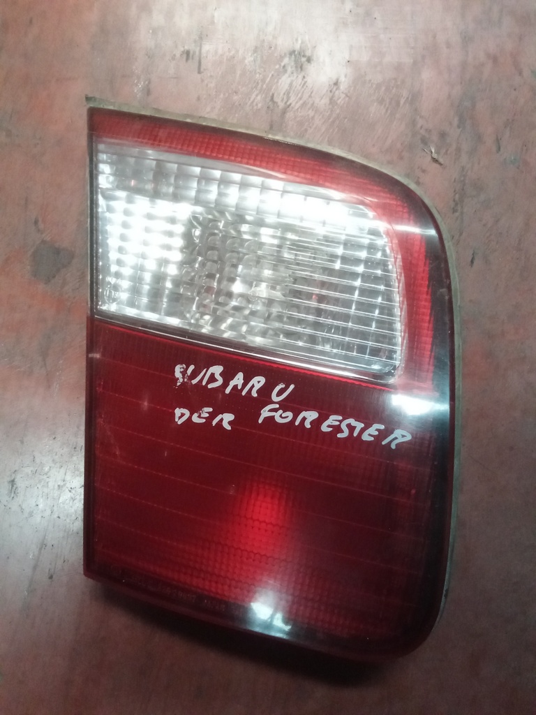 Piloto izquierdo Subaru forester '00