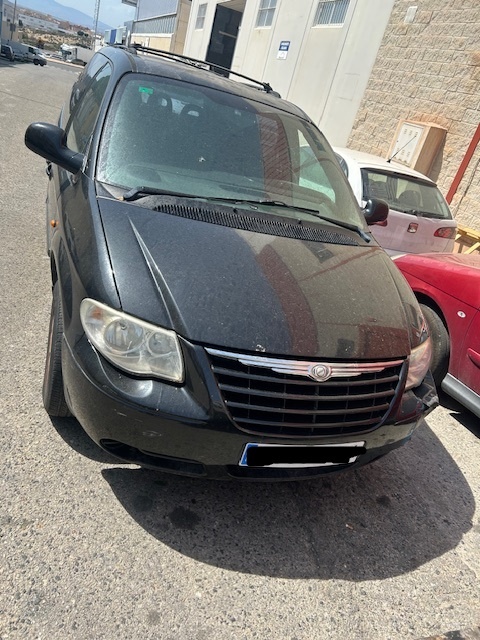 0120 CHRYSLER VOYAGER 2.5CRD 2004 6865DDJ