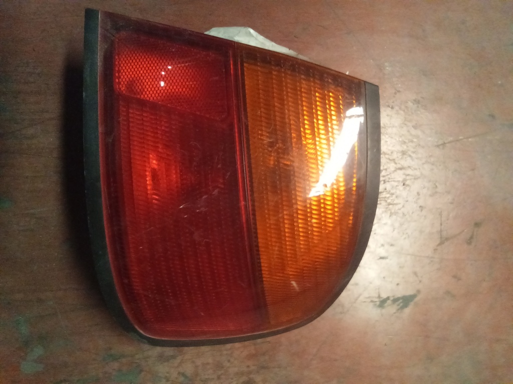 Piloto derecho Nissan Almera '00