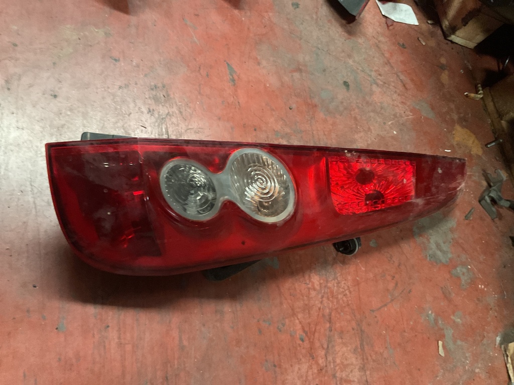 Piloto derecho ford fiesta ‘06