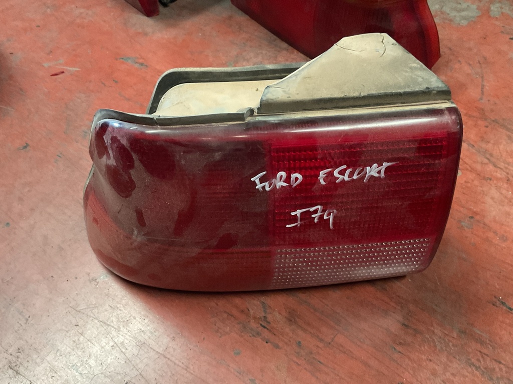 Piloto izquierdo ford escort ‘94