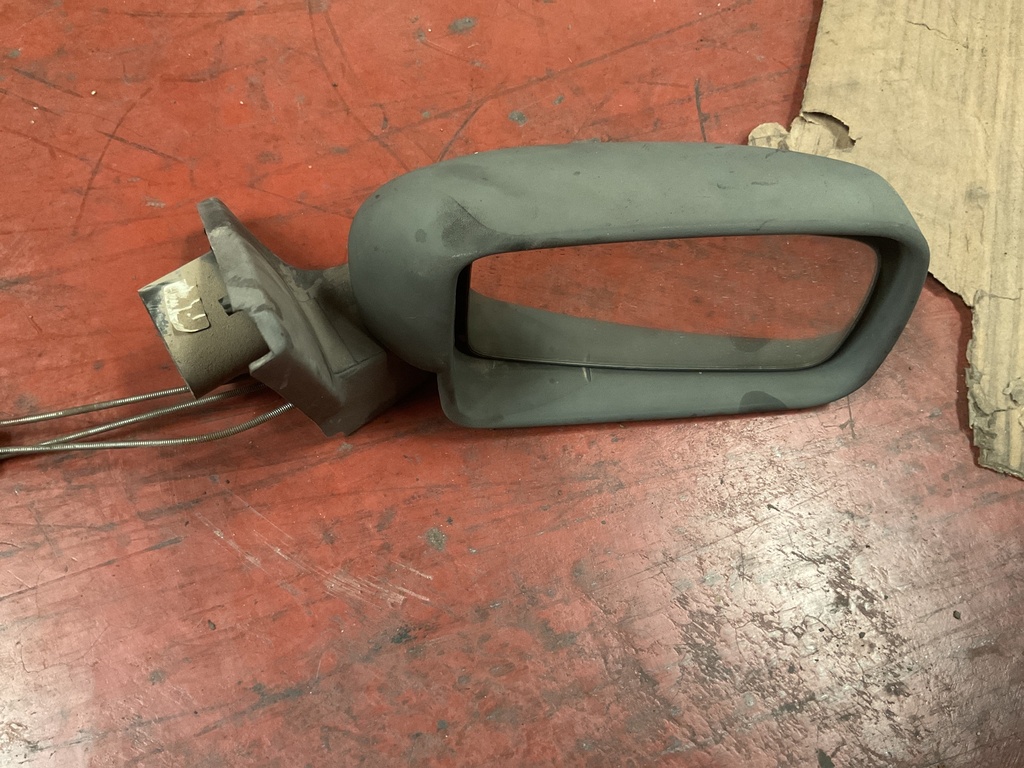 Retrovisor derecho renault express ‘95