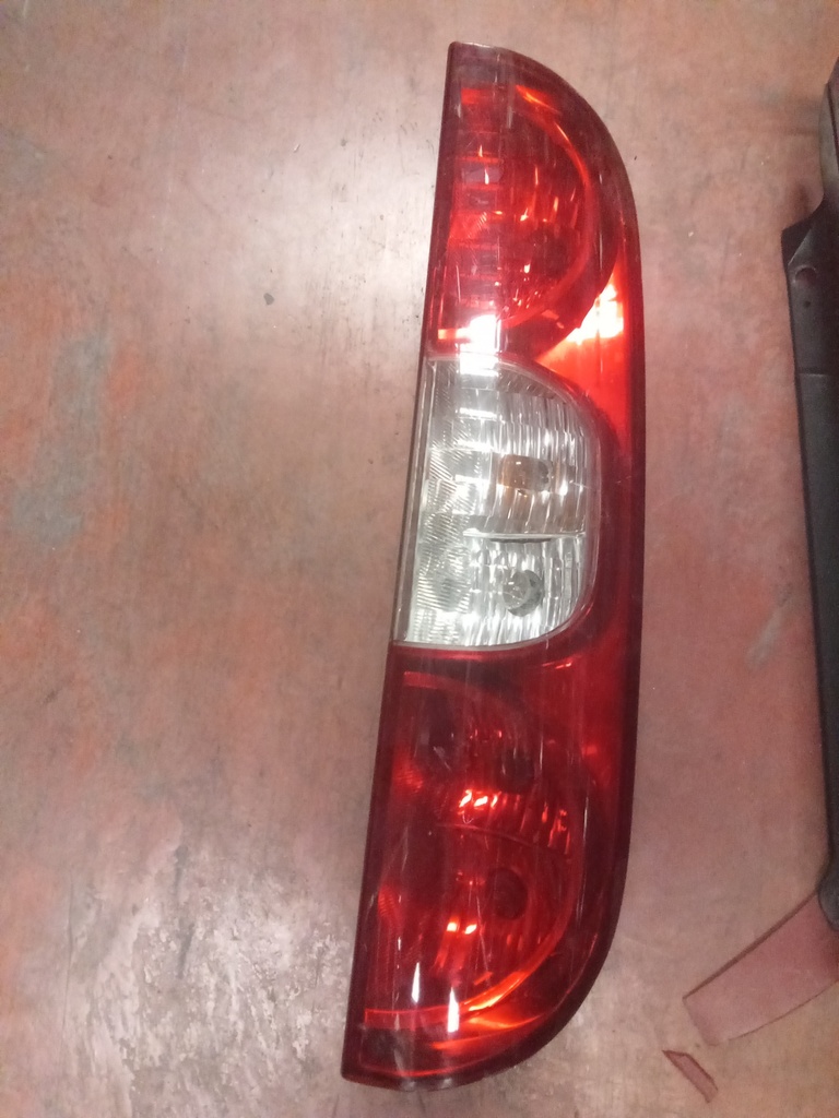 Piloto derecho Fiat doblo '07