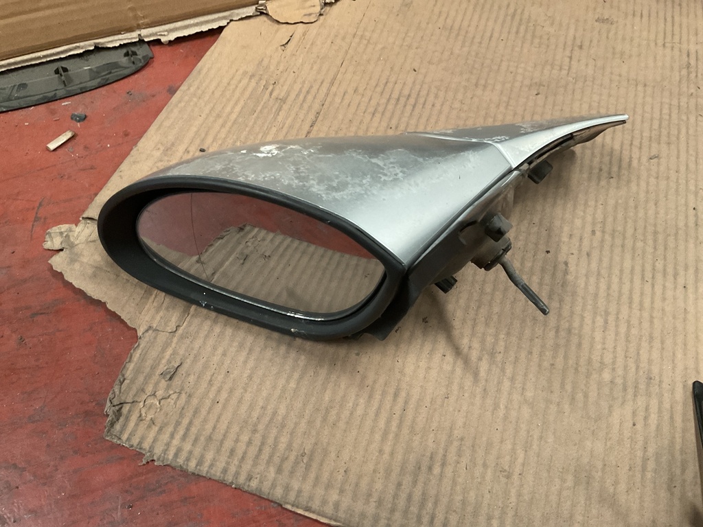 Retrovisor izquierdo manual opel vectra b ‘99