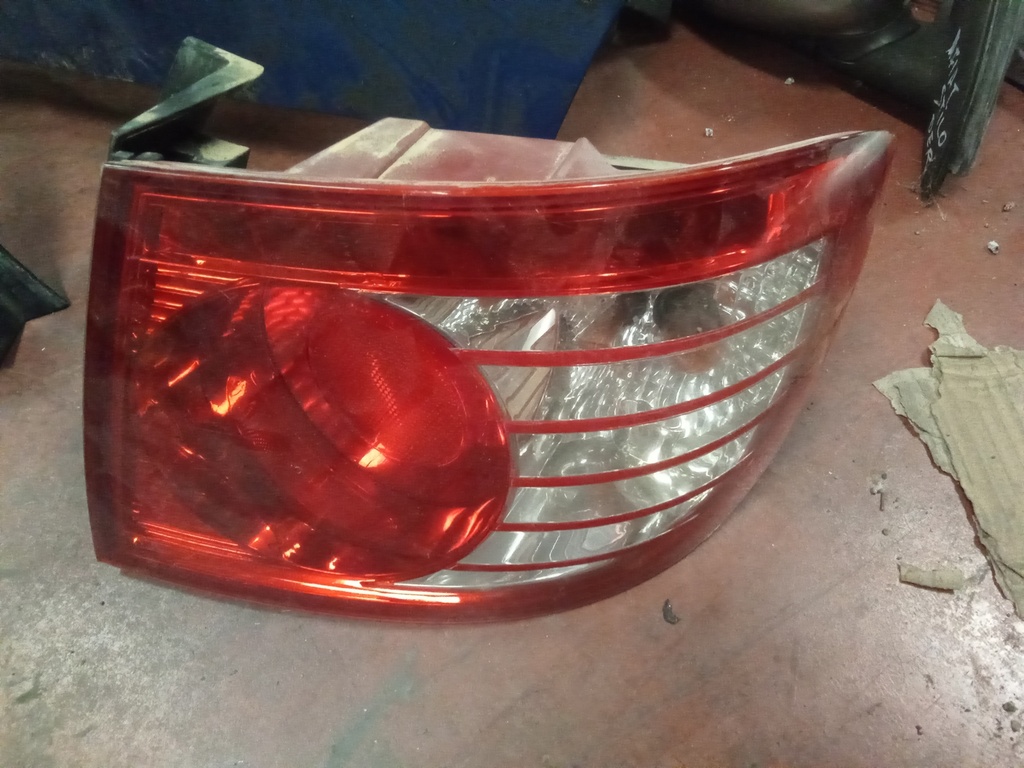 Piloto derecho Hyundai elantra '05