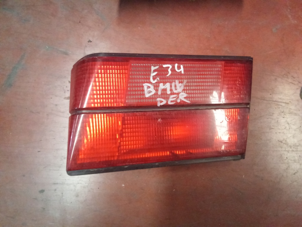 Piloto derecho interior BMW serie 5 e34 '90