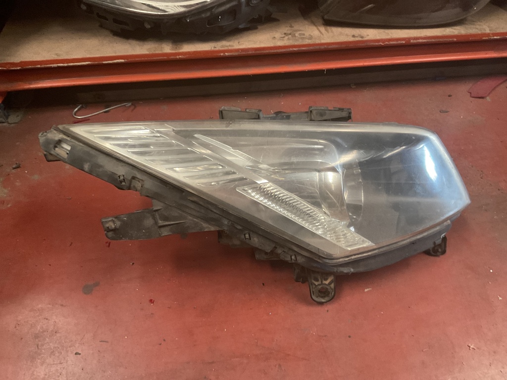 Faro xenon derecho citroen C6 ‘07